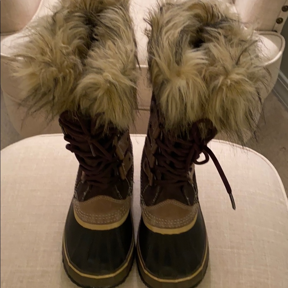 Sorel Joan of Arctic Waterproof Winter Boots 7